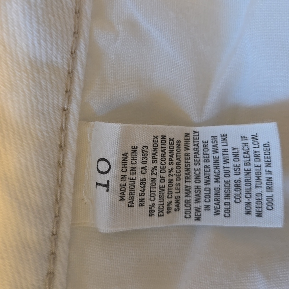 Women’s American Eagle White Denim Cutoff Shorts Sz 10 NWOT - Picture 7 of 7